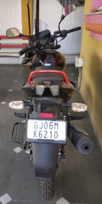 Bajaj Pulsar 125 Neon