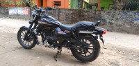 Bajaj Avenger Street 220