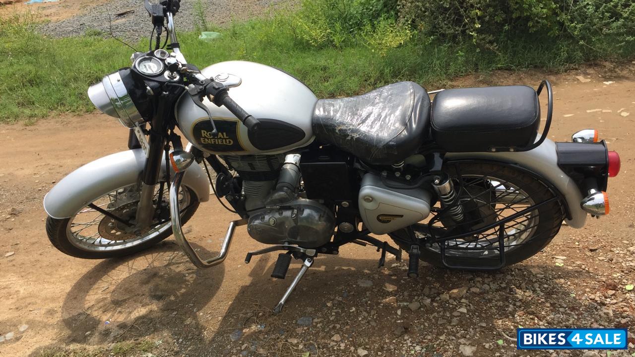 Royal Enfield Classic 350 Royal Enfield Classic 350