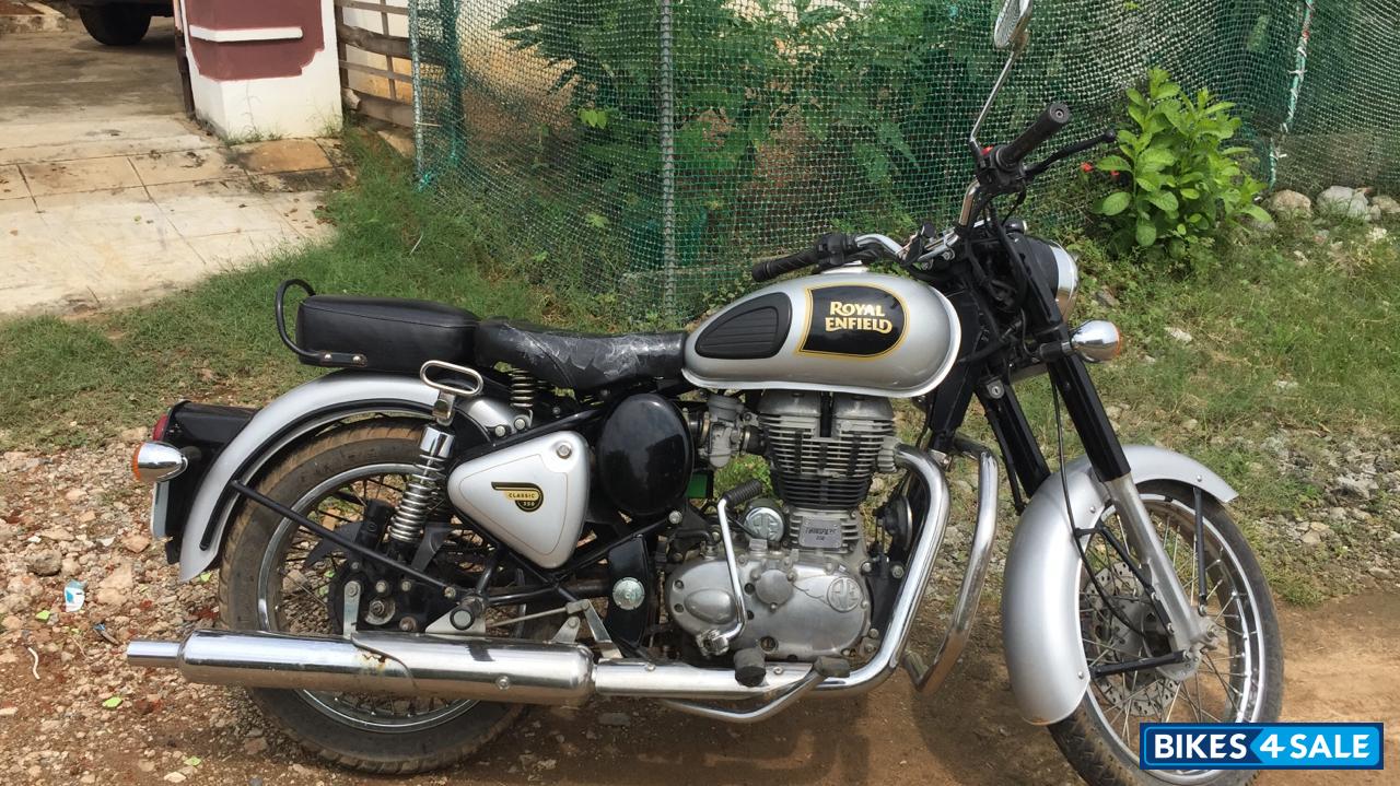 Royal Enfield Classic 350 Royal Enfield Classic 350