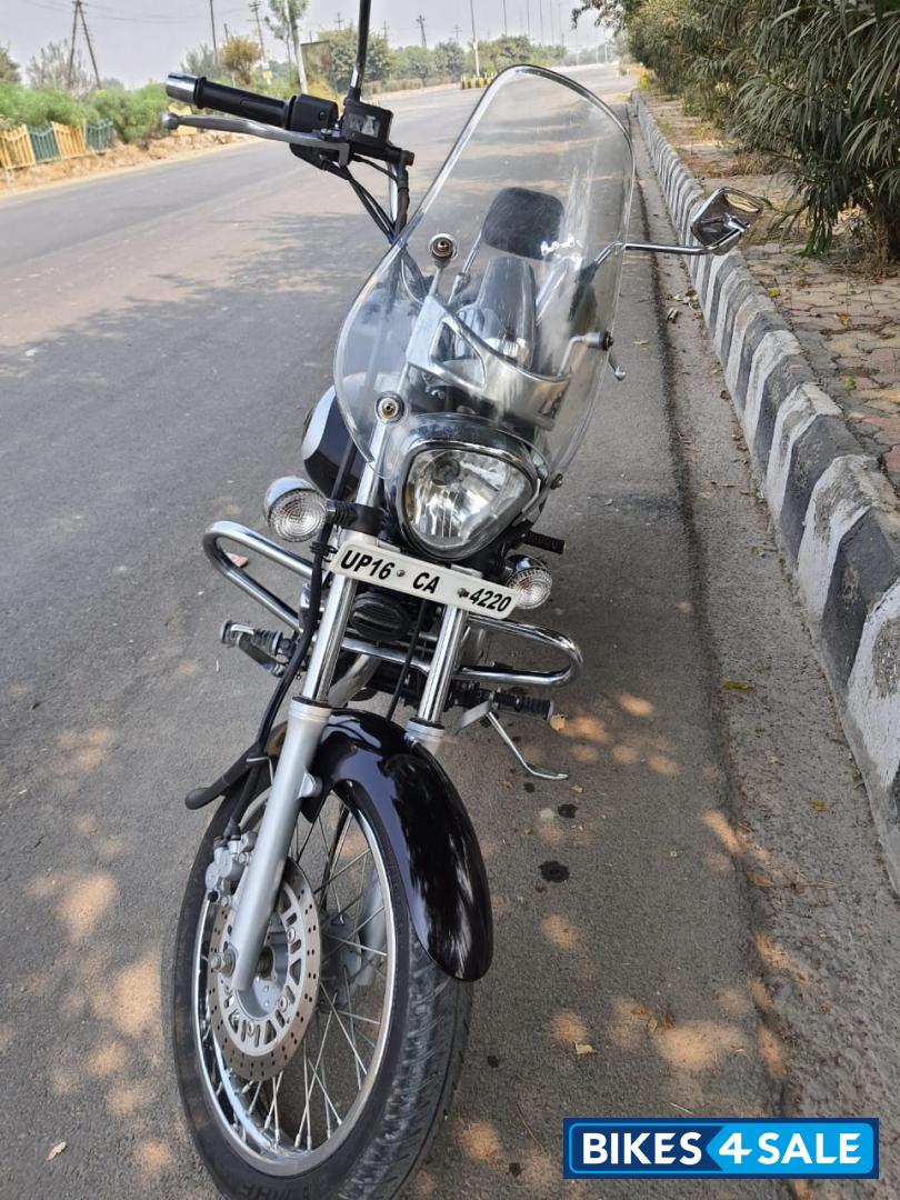 Bajaj Avenger Cruise 220 Bajaj Avenger Cruise 220