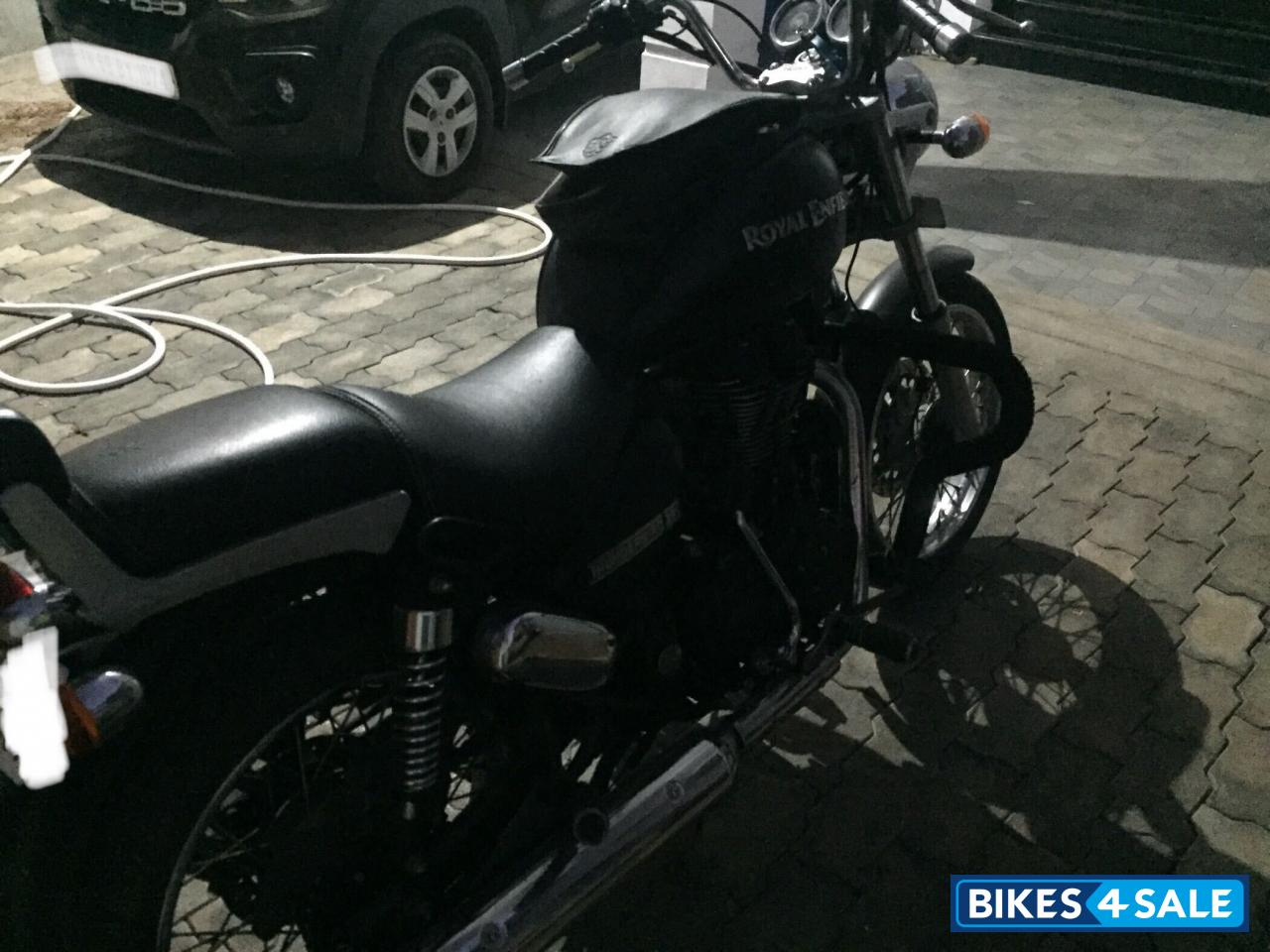 Stone(matte Black) Royal Enfield Thunderbird TwinSpark 350