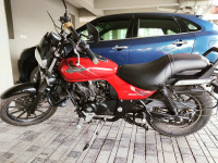 Red Bajaj Avenger Street 160