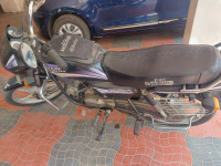 Metallic Black Hero Splendor Plus