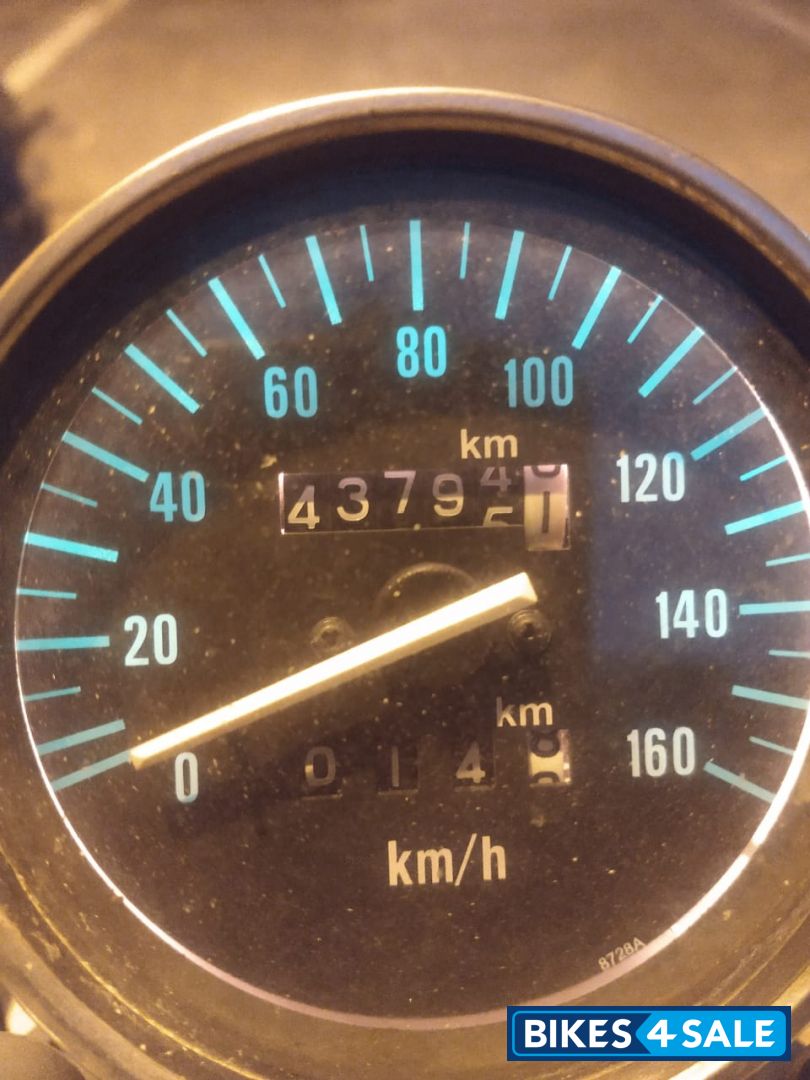 Bajaj Avenger 220 DTS-i Bajaj Avenger 220 DTS-i