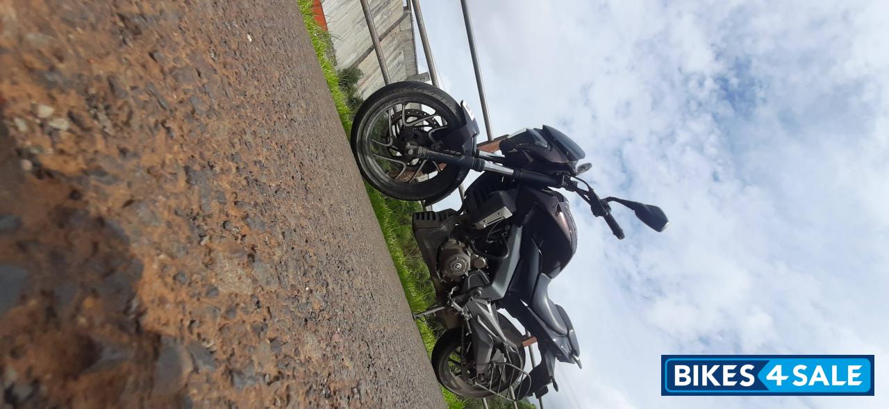 Bajaj Dominar Dominar 400 Dual-channel ABS