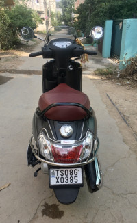 Black Suzuki Access 125 Special Edition BS6