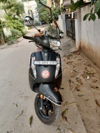 Black Suzuki Access 125 Special Edition BS6