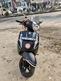 Black Suzuki Access 125 Special Edition BS6