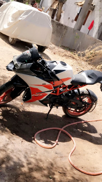 KTM RC 200 2017 Model