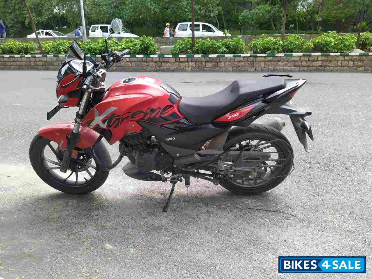 Sport Red Hero Xtreme 200R