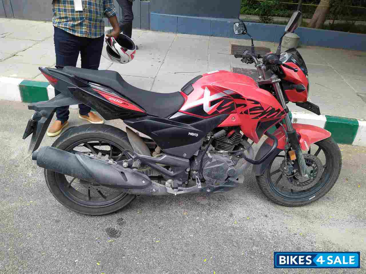 Sport Red Hero Xtreme 200R