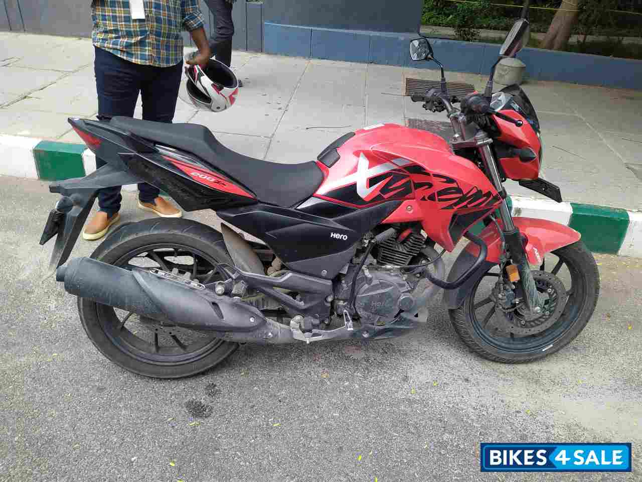 Sport Red Hero Xtreme 200R