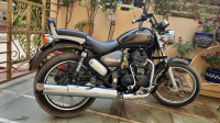 Lightning Royal Enfield Thunderbird 350