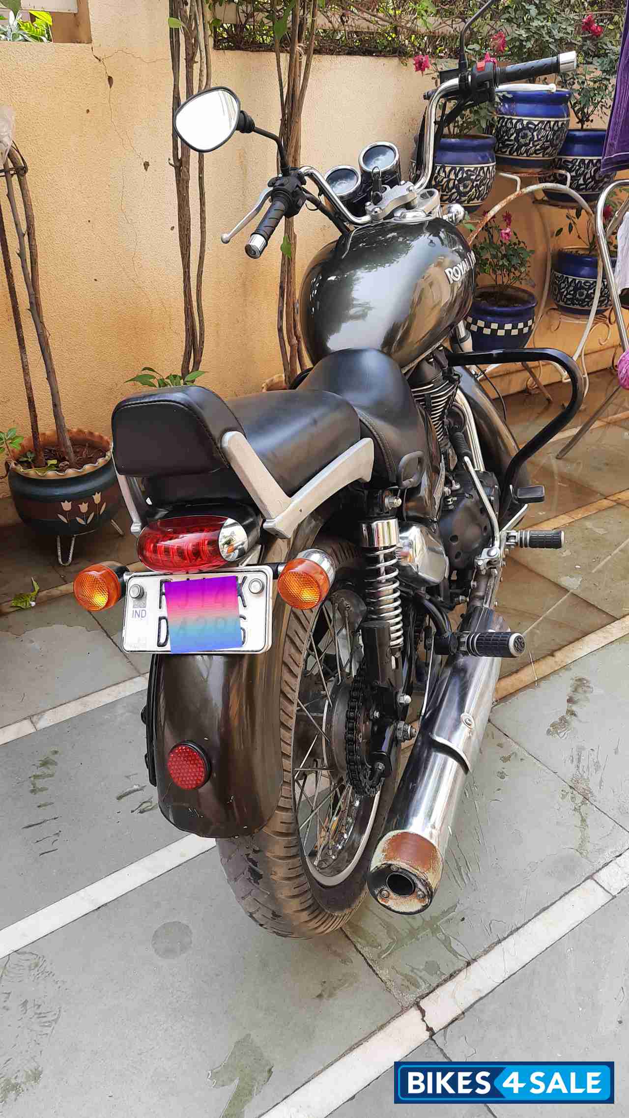 Lightning Royal Enfield Thunderbird 350 Lightning Royal Enfield Thunderbird 350