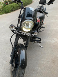 Black Bajaj Avenger Street 220