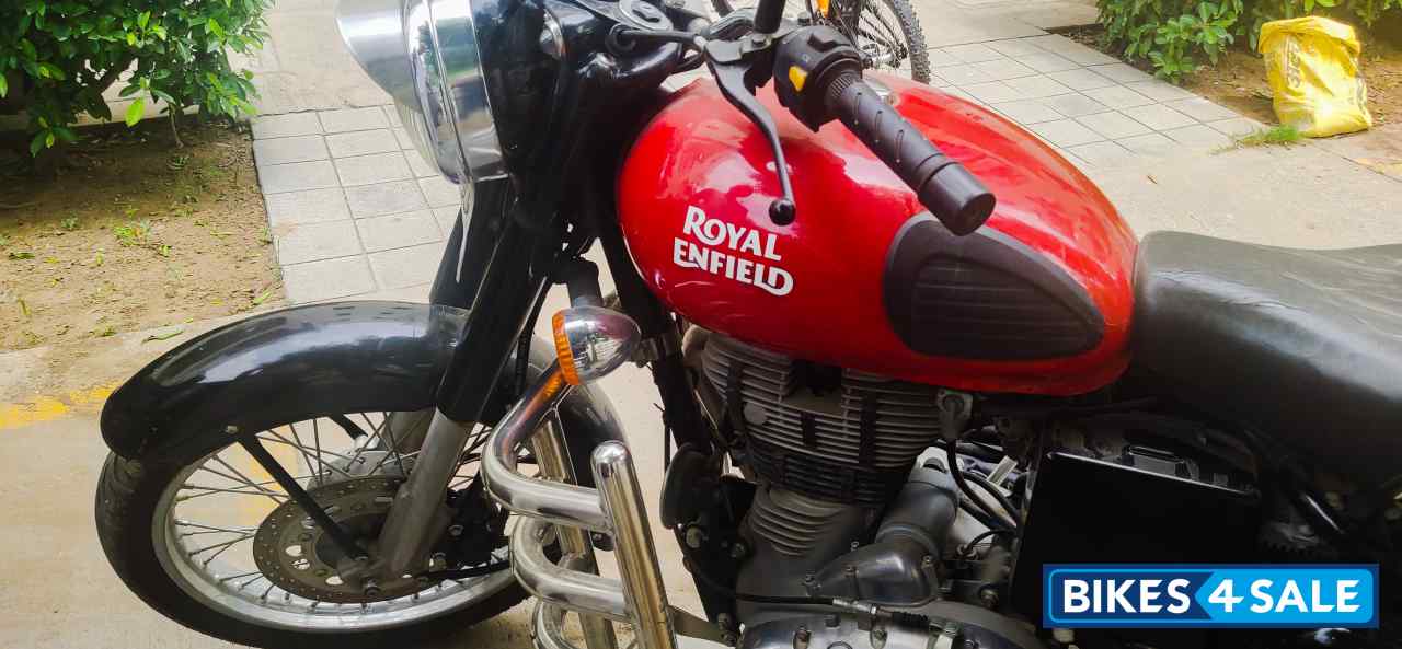 Royal Enfield Classic 350 Royal Enfield Classic 350