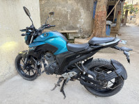 Blue Yamaha FZ25