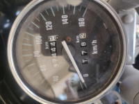 Black Bajaj Avenger 220 DTS-i