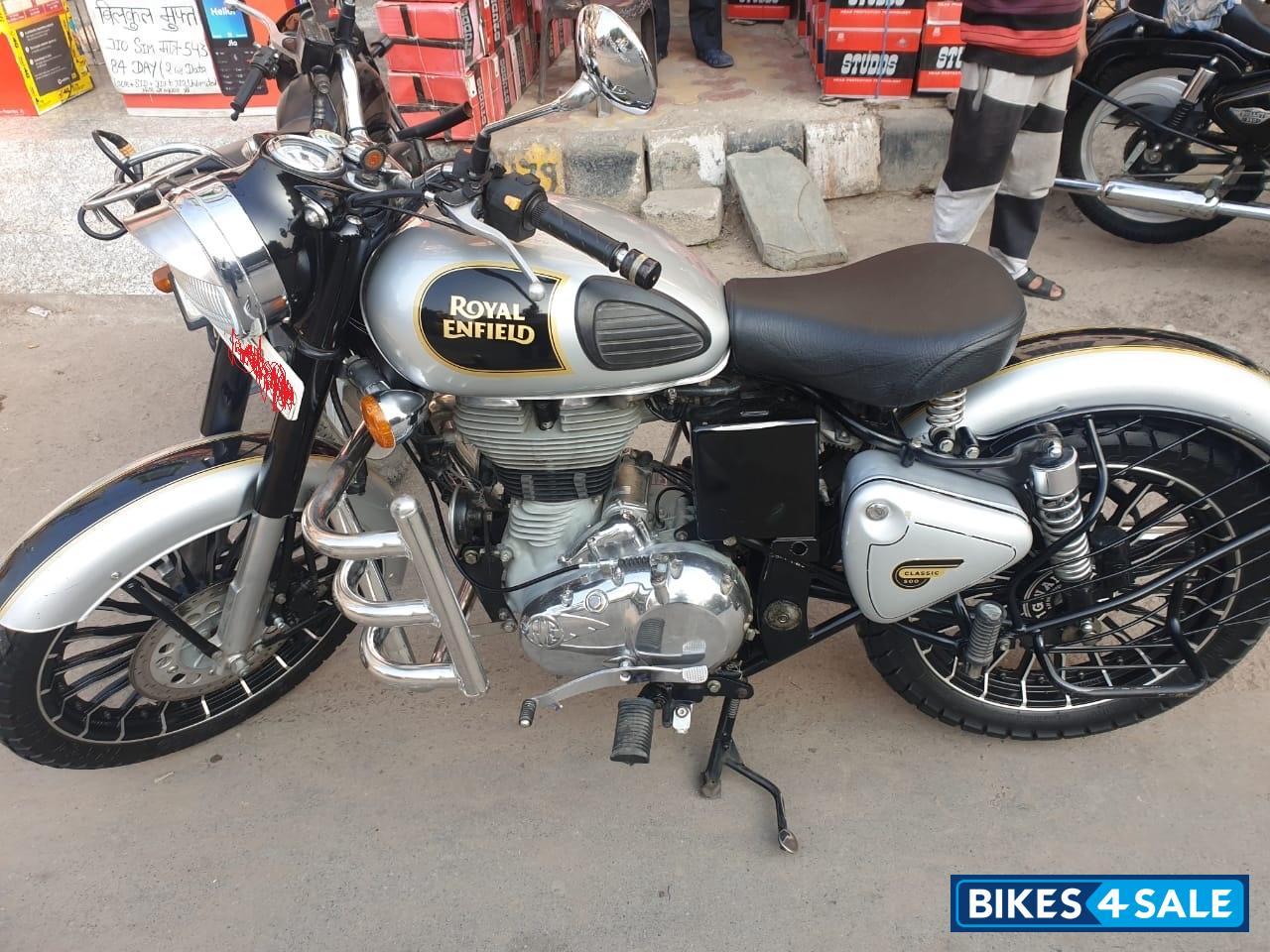 Royal Enfield Bullet 500