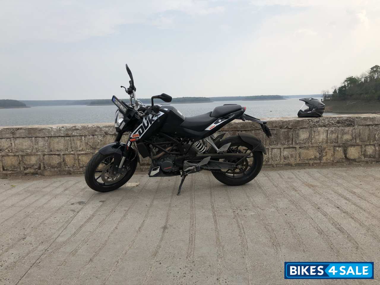 Used 2016 model KTM Duke 200 for sale in Bhopal. ID 295213 Bikes4Sale