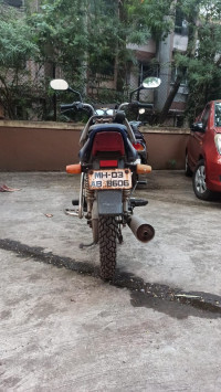 Black Bajaj CT 100