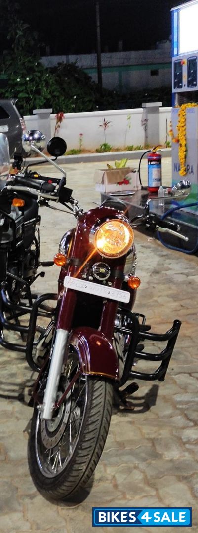 Maroon Jawa Jawa BS6