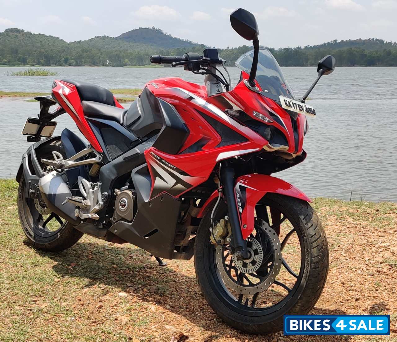 Red Bajaj Pulsar RS 200 ABS