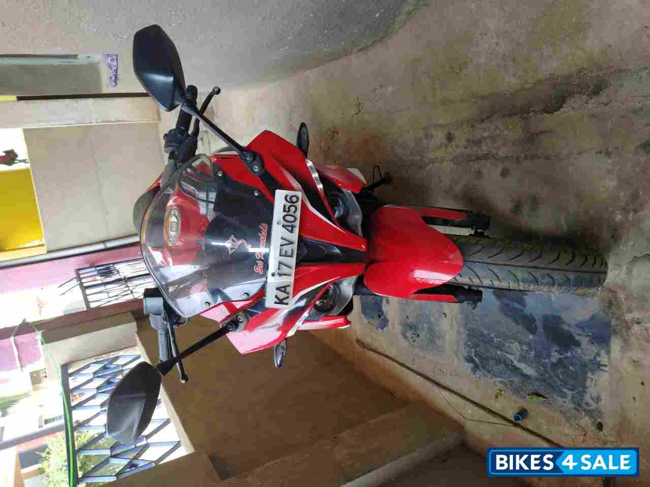 Red Bajaj Pulsar RS 200 ABS