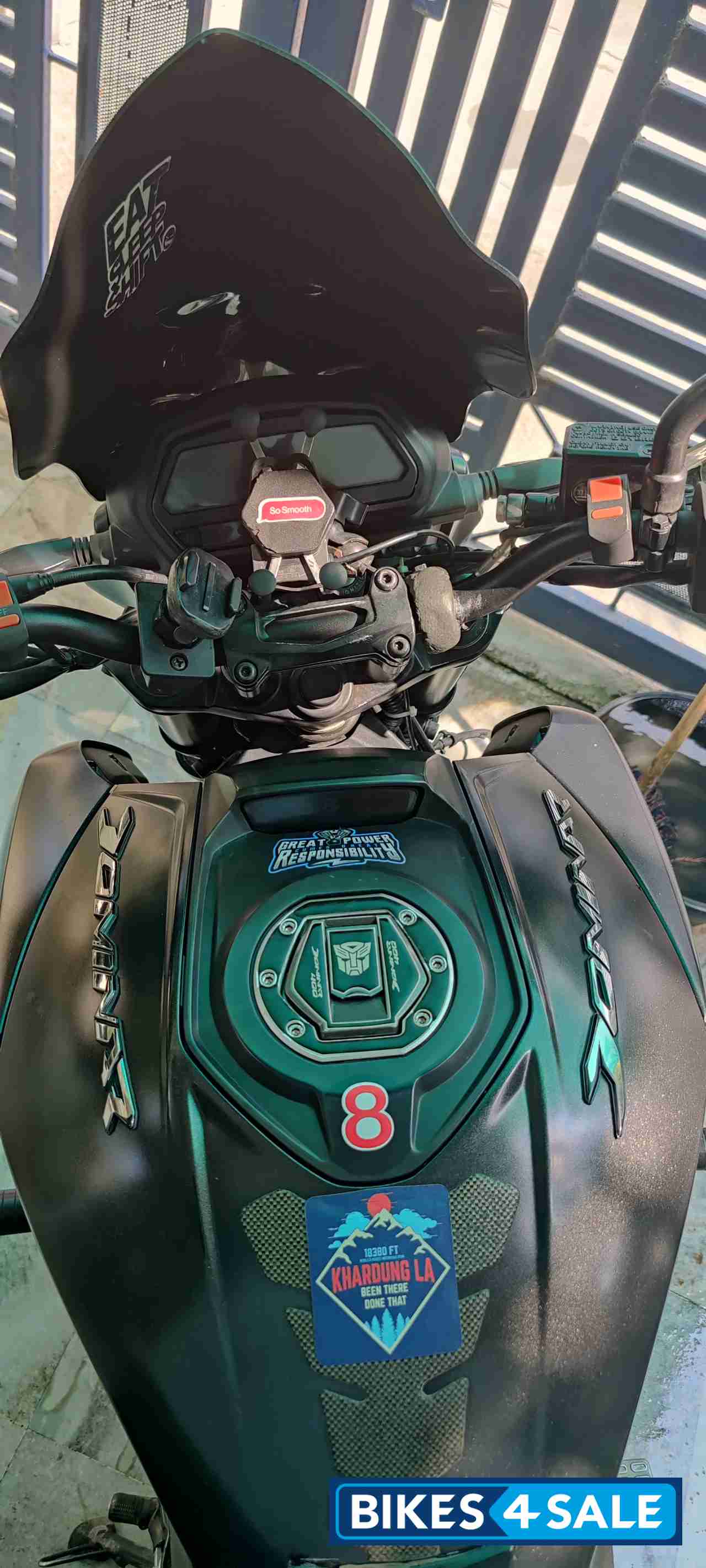 Black Bajaj Dominar 400 Disc Black Bajaj Dominar 400 Disc