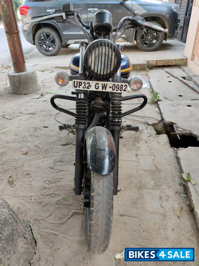 Bajaj Avenger Street 150