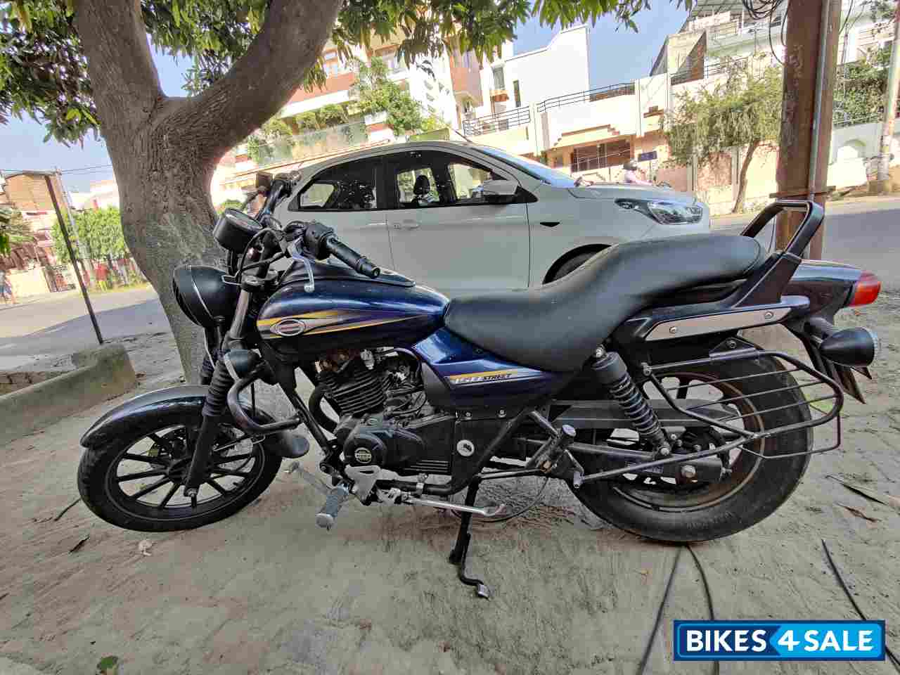 Bajaj Avenger Street 150