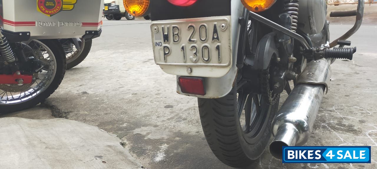 Silver Royal Enfield Classic 350