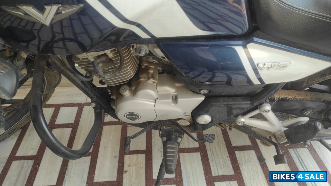 Blue Bajaj V15