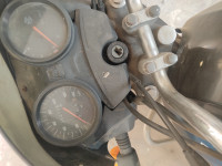 Blue-black Bajaj Discover 125