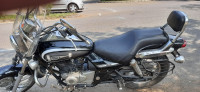 Black Bajaj Avenger Cruise 220