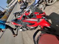 Red Bajaj Pulsar RS 200