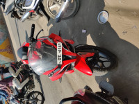 Red Bajaj Pulsar RS 200