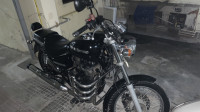 Black Royal Enfield Thunderbird 350