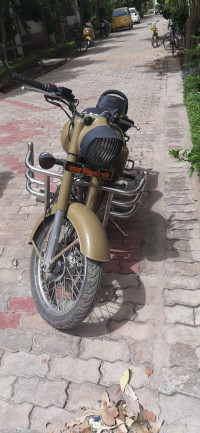 Royal Enfield Classic Desert Storm 2017 Model