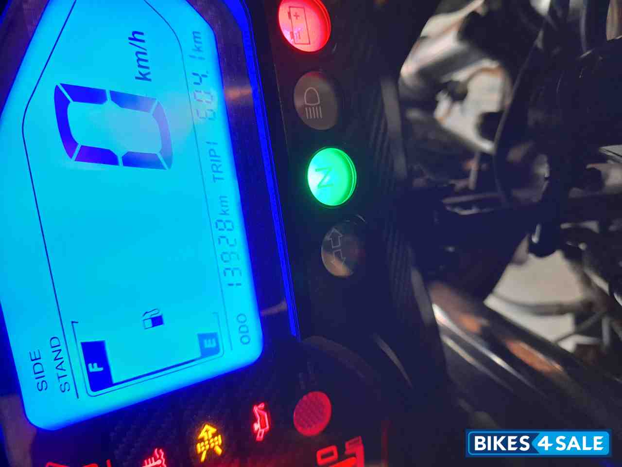 Silver Black Bajaj Pulsar 220F