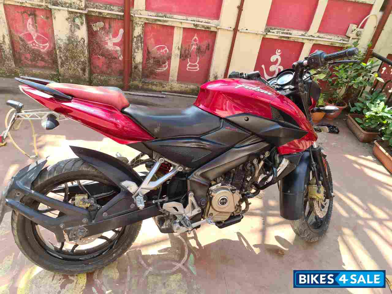 Bajaj Pulsar 200 DTSi