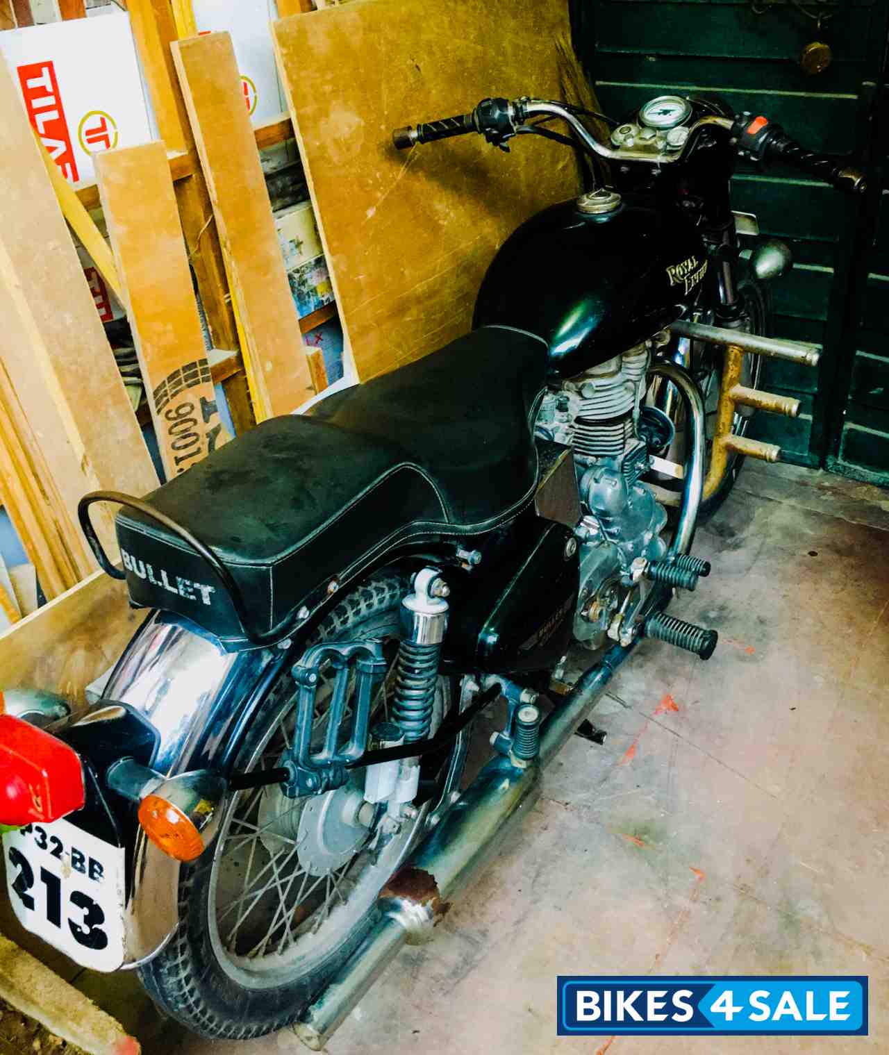 Black Royal Enfield Bullet Electra
