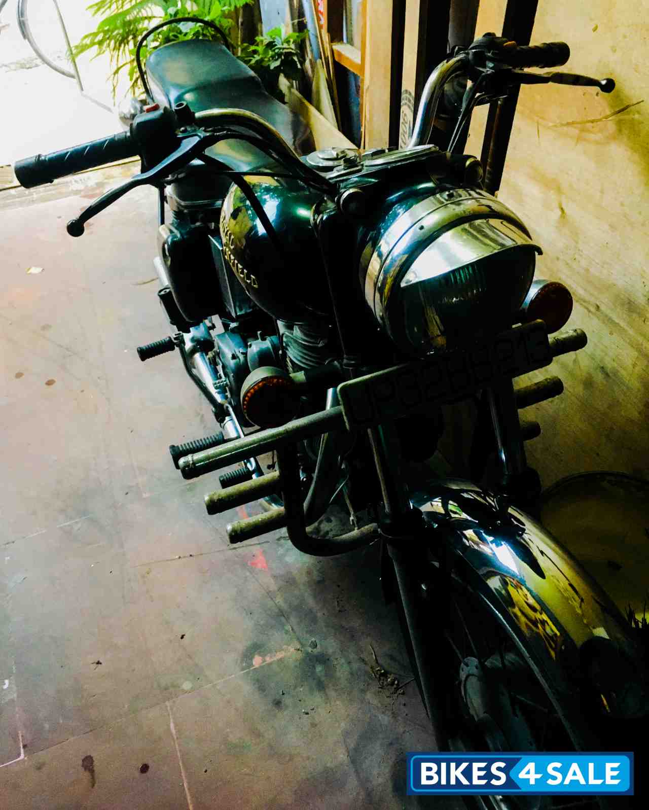 Black Royal Enfield Bullet Electra