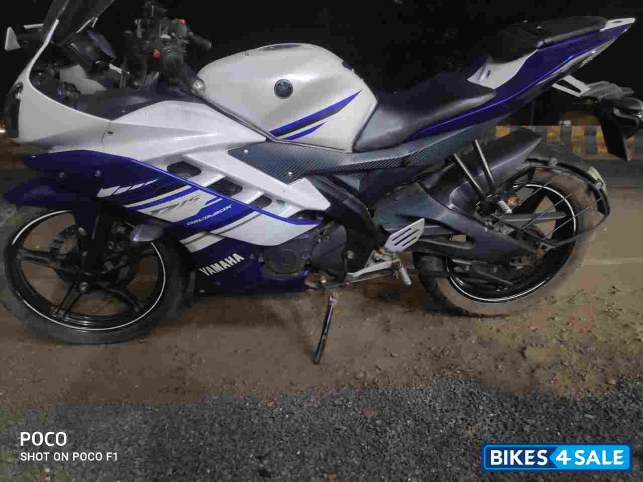 Yamaha YZF R15 V2
