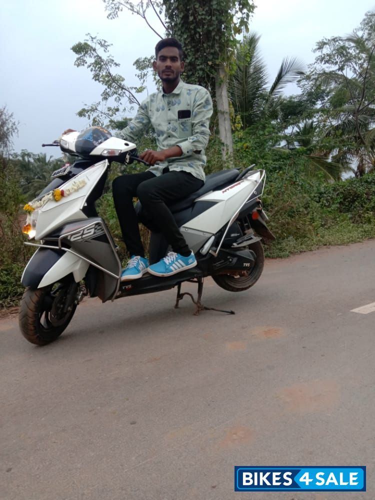 White TVS NTORQ 125