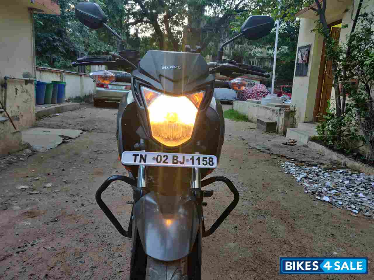 Orange And Black Honda CB Hornet 160R