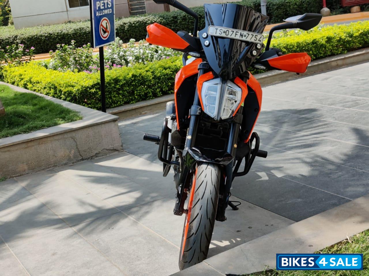 Orange KTM Duke 390