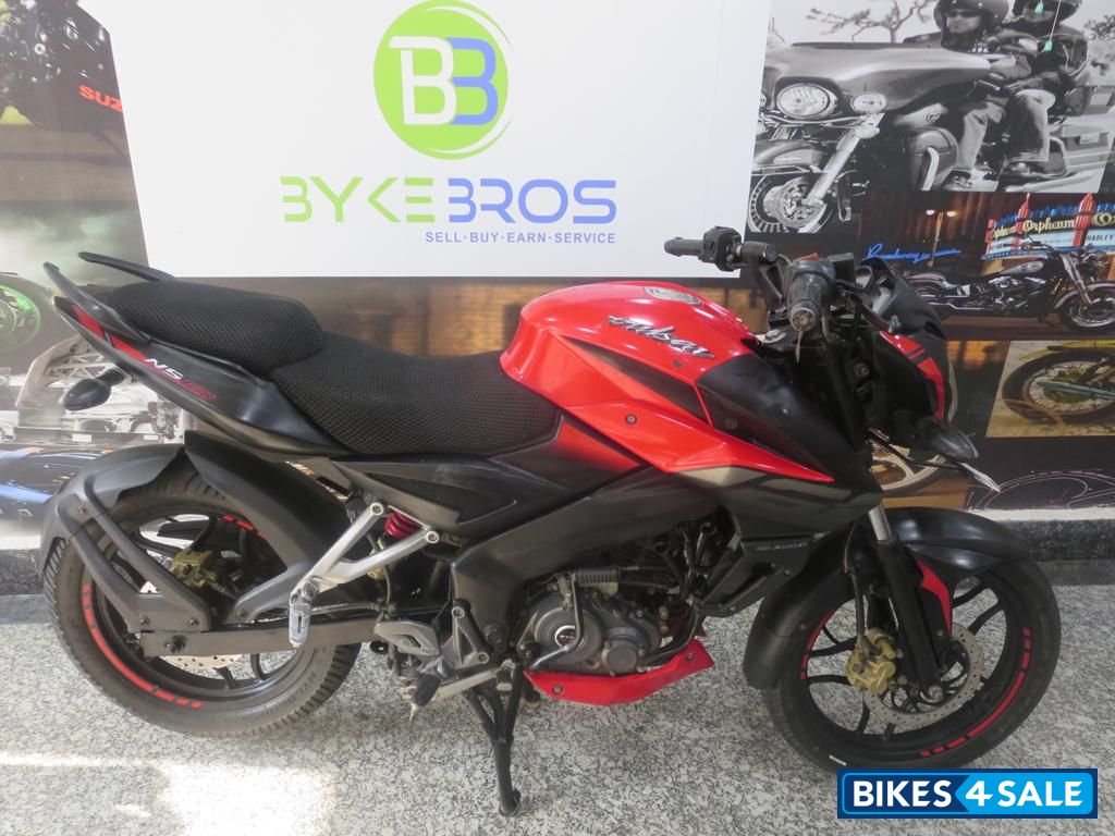 Bajaj Pulsar NS 160