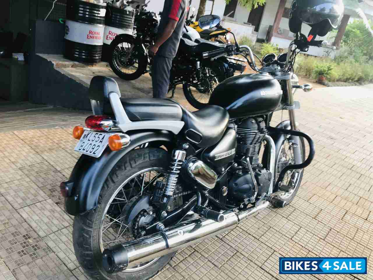 Royal Enfield Thunderbird 350 Royal Enfield Thunderbird 350